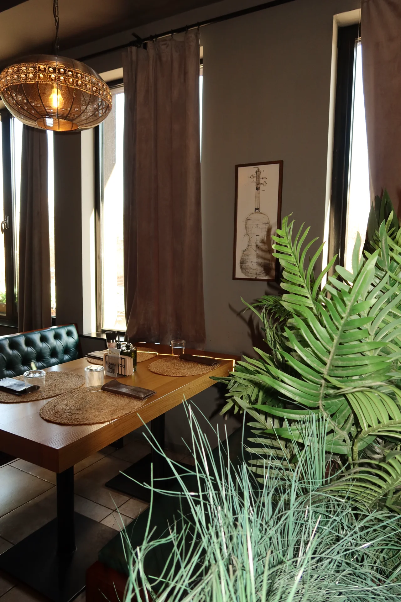Kabbo Bar & Dinner