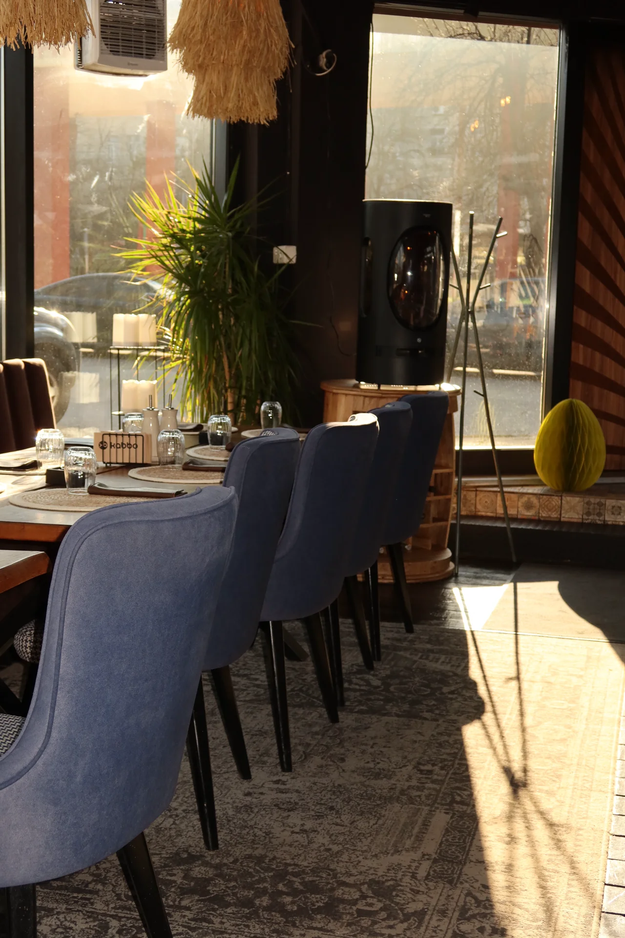 Kabbo Bar & Dinner