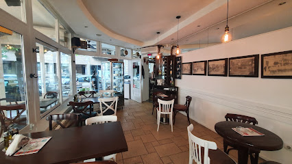 This is Esquina Cafe Restaurant's logo