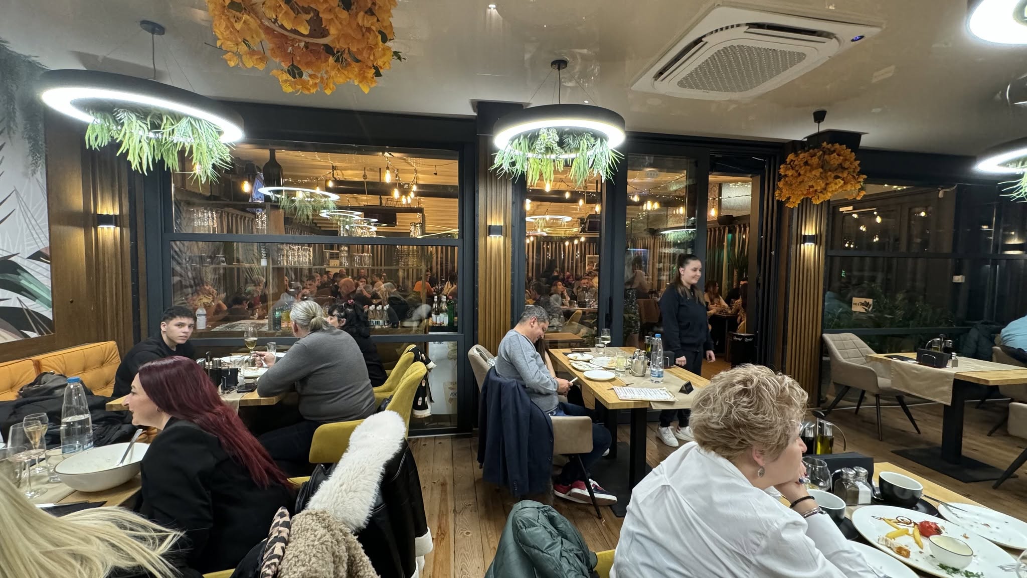Парти в Casa di Fratelli