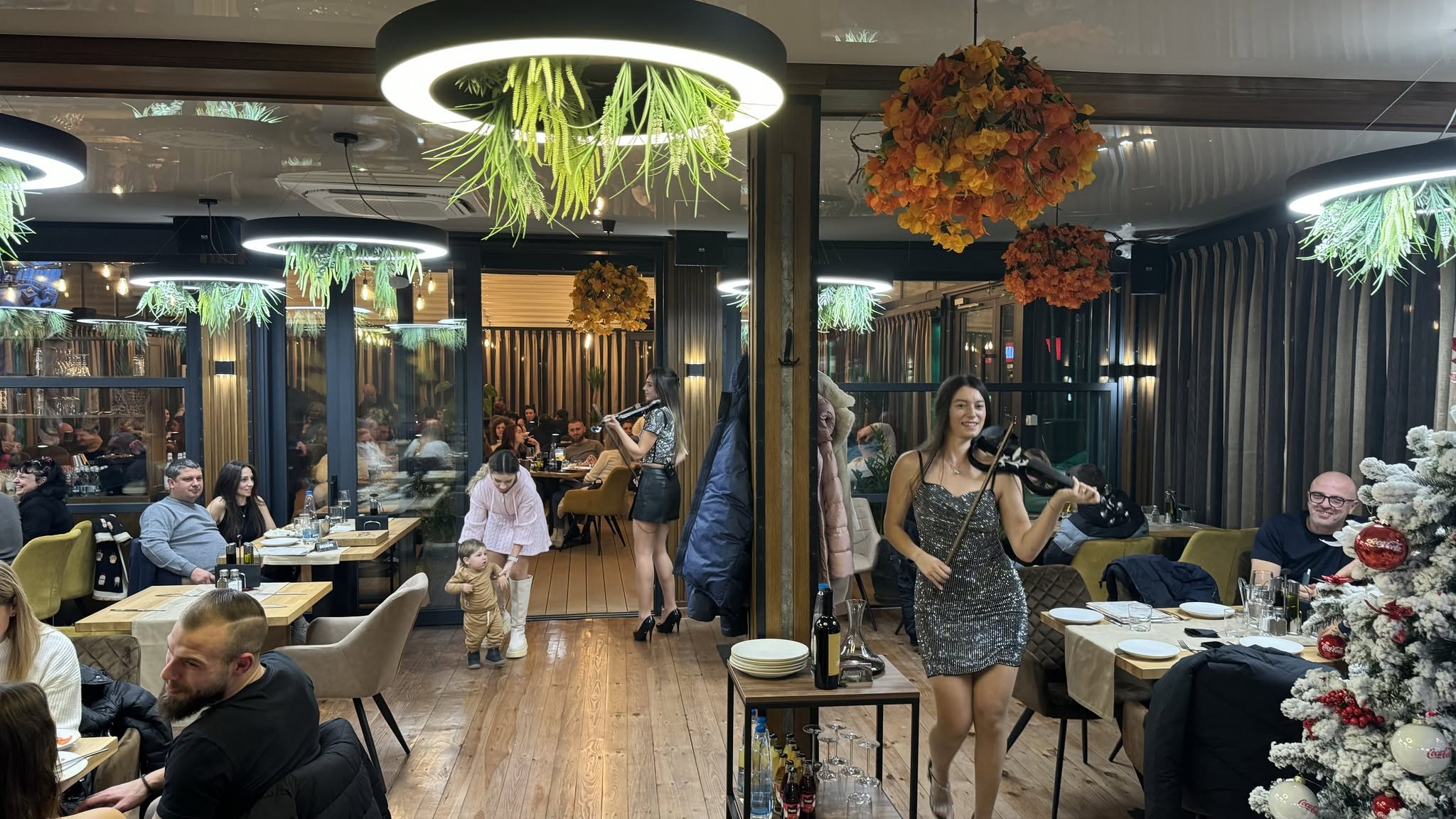 Парти в Casa di Fratelli