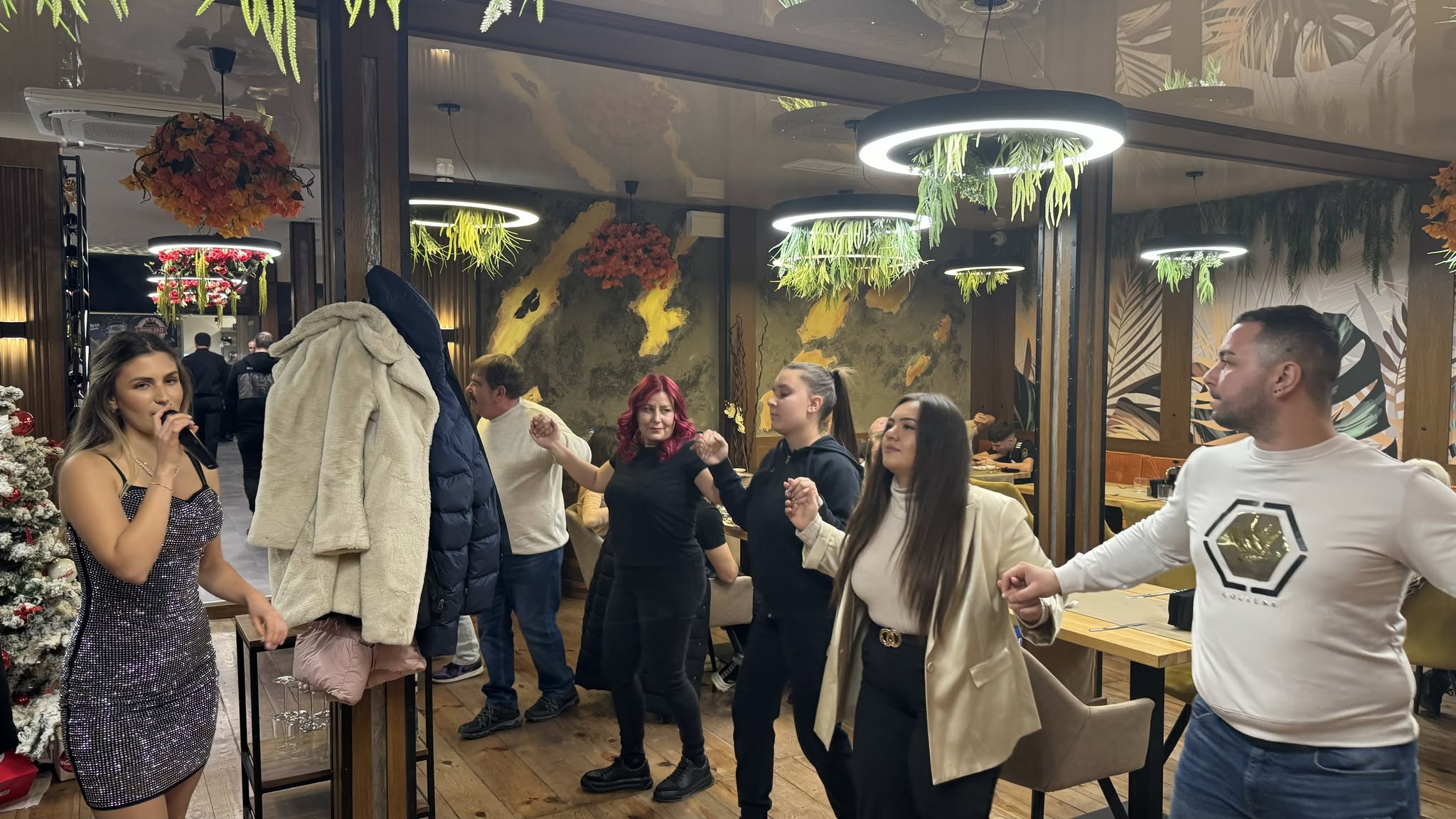 Парти в Casa di Fratelli