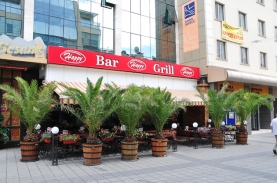 This is Happy Bar & Grill - Център's logo