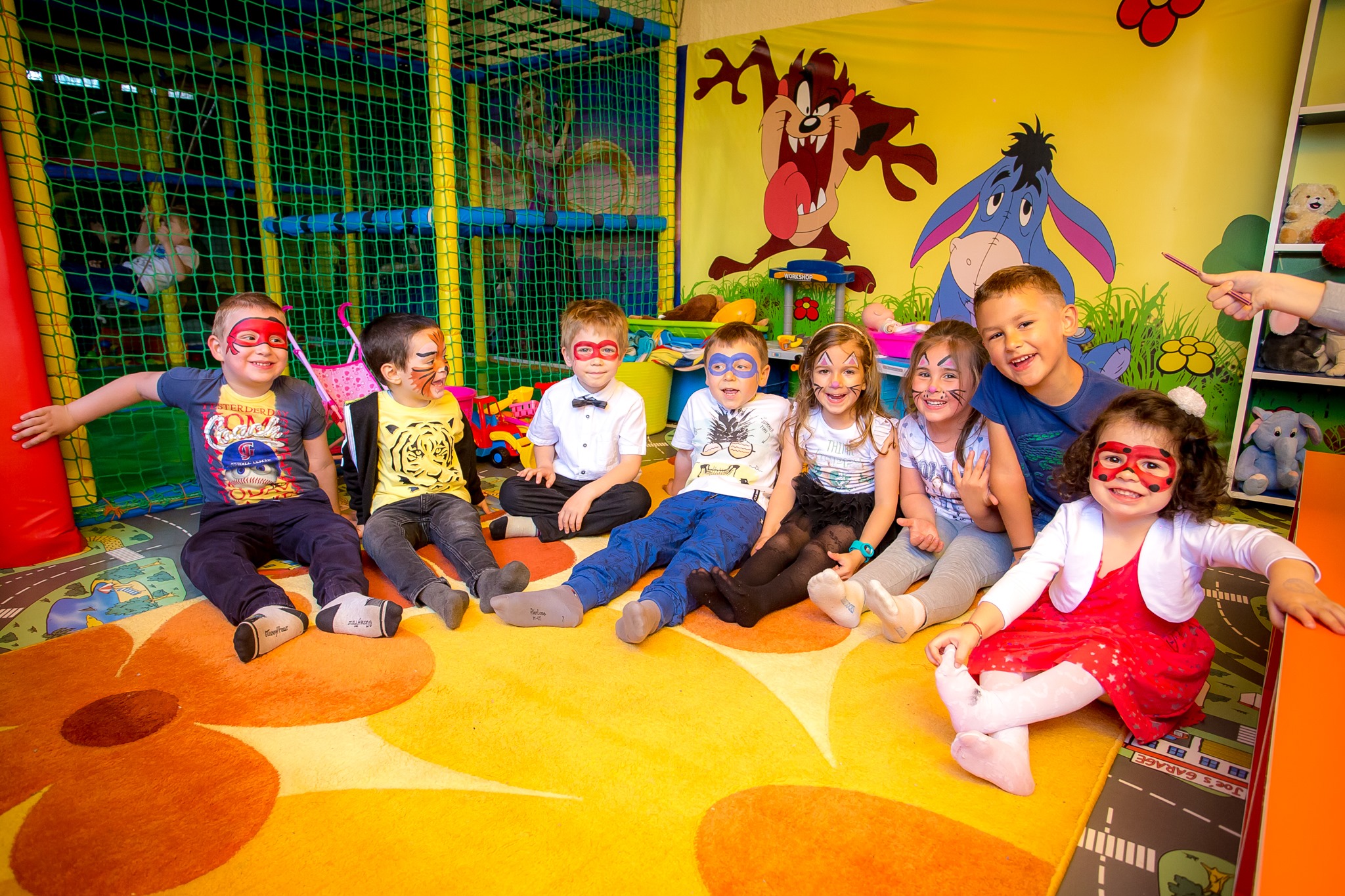 Ресторант с Детски Кът  - Левски Г