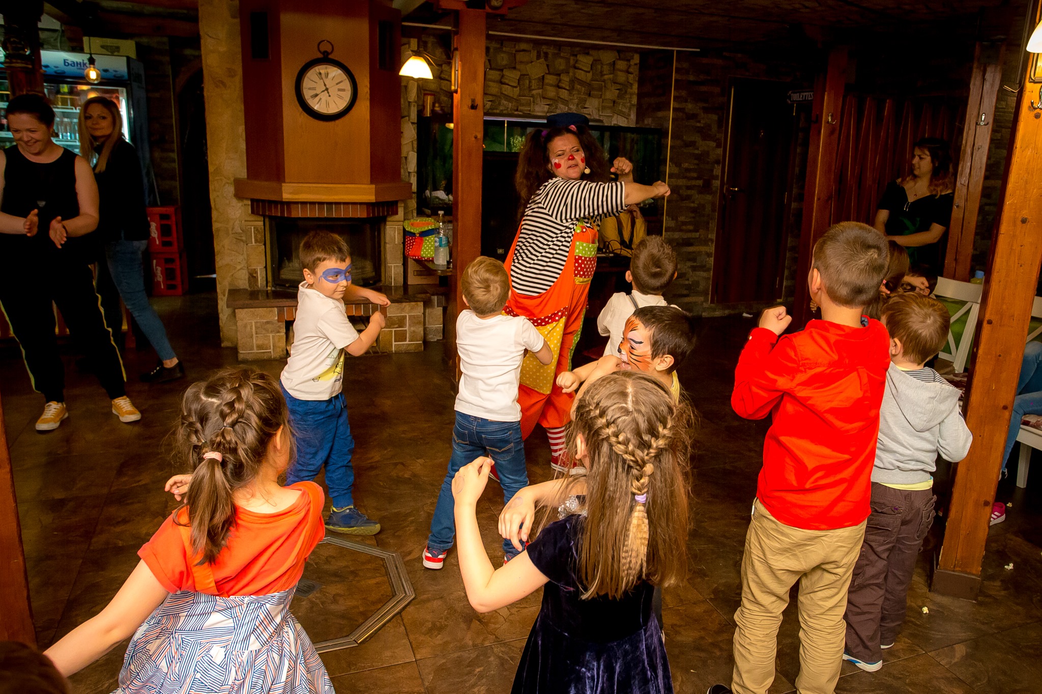 Ресторант с Детски Кът  - Левски Г