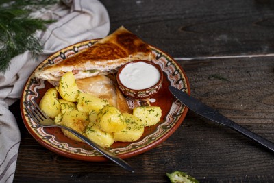 GRANNY’S CHICKEN