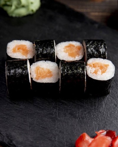 This is Get Sushi / Гет Суши's logo