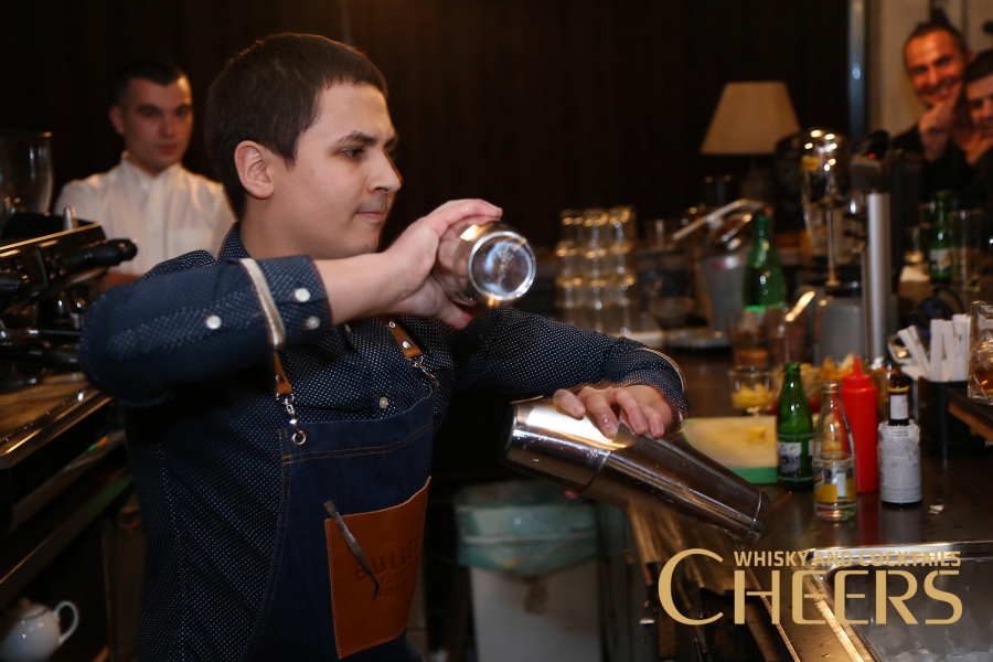 Π‘ΡΡΡΠ΅Π·Π°Π½ΠΈΠ΅ Π·Π° Π±Π°ΡΠΌΠ°Π½ΠΈ