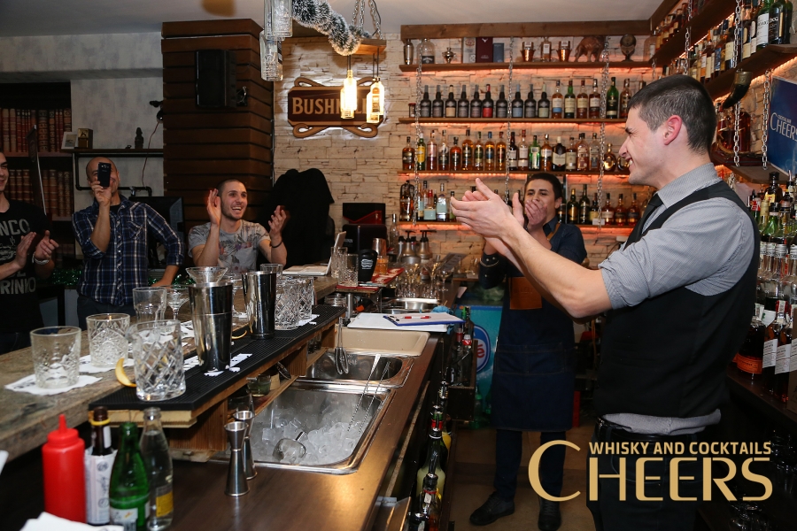 Π‘ΡΡΡΠ΅Π·Π°Π½ΠΈΠ΅ Π·Π° Π±Π°ΡΠΌΠ°Π½ΠΈ