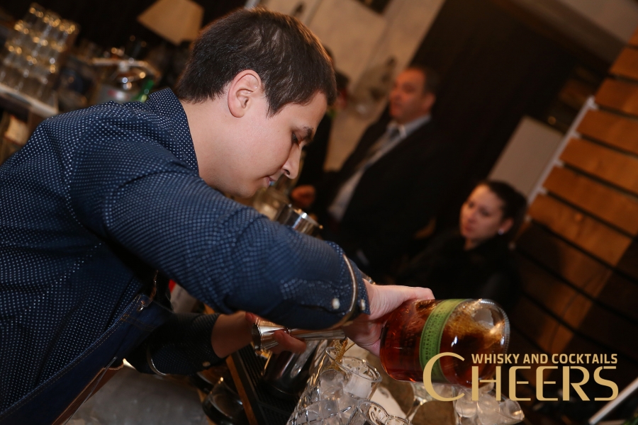 Π‘ΡΡΡΠ΅Π·Π°Π½ΠΈΠ΅ Π·Π° Π±Π°ΡΠΌΠ°Π½ΠΈ