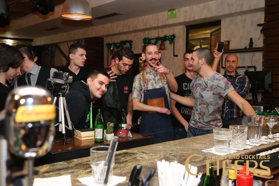 Π‘ΡΡΡΠ΅Π·Π°Π½ΠΈΠ΅ Π·Π° Π±Π°ΡΠΌΠ°Π½ΠΈ