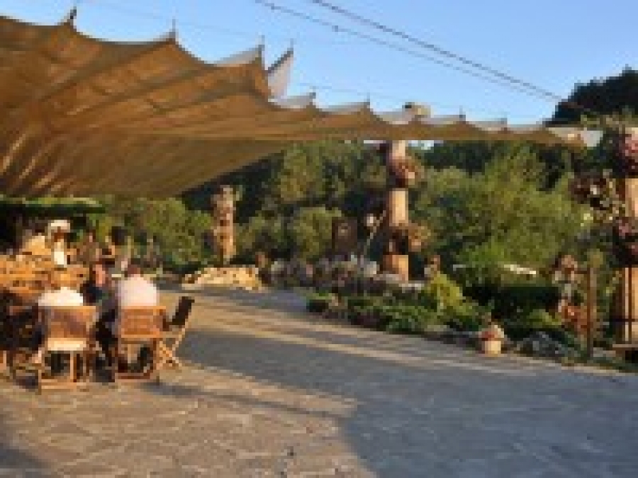 Ресторантът