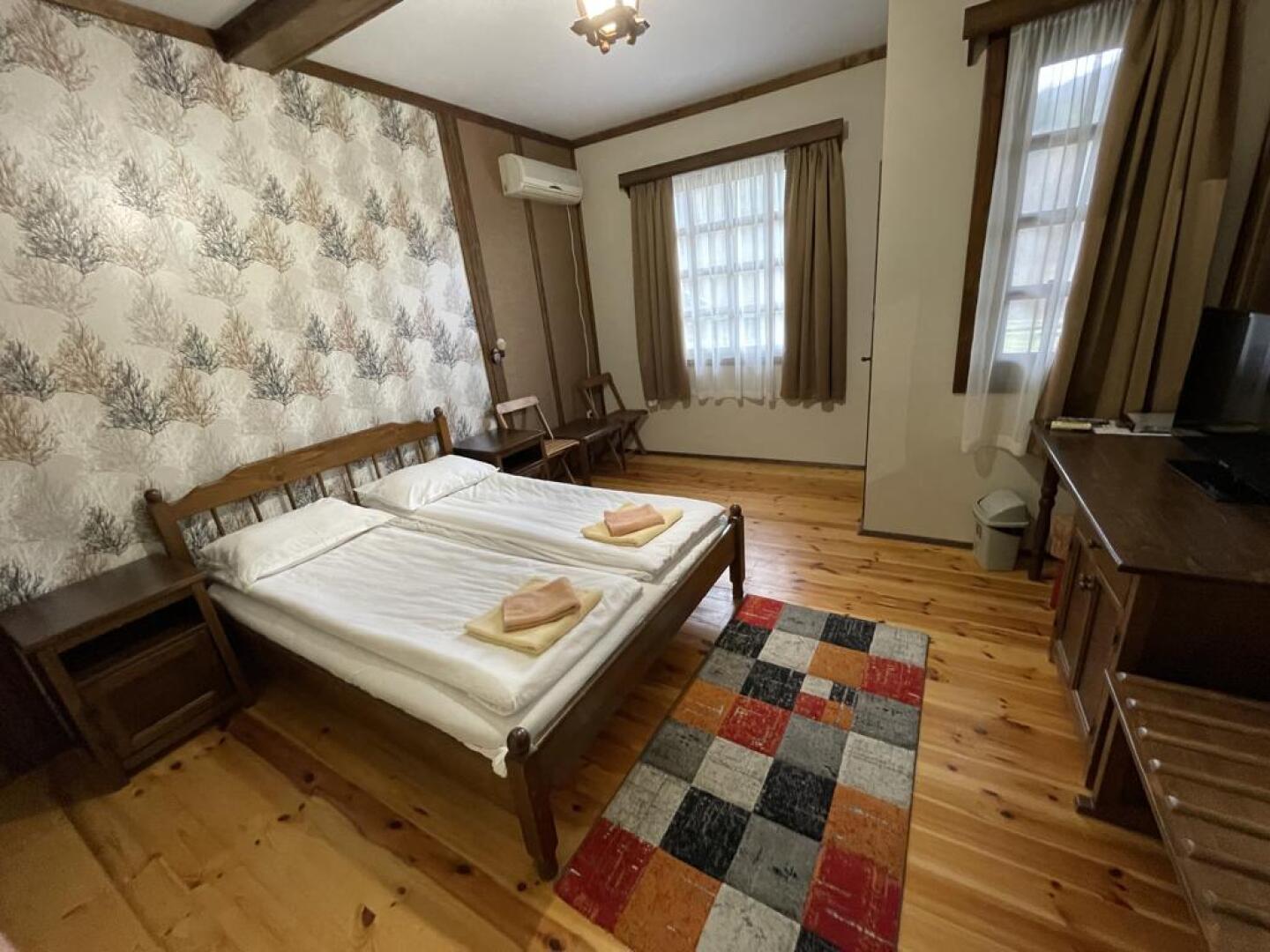 Хотелска част