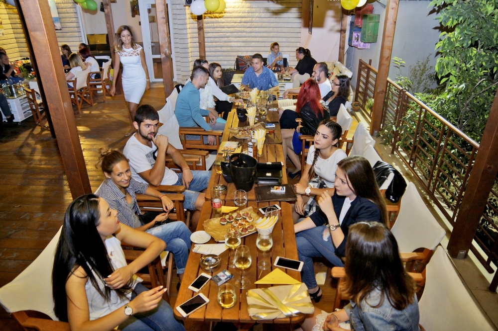 Празнувайте при нас 