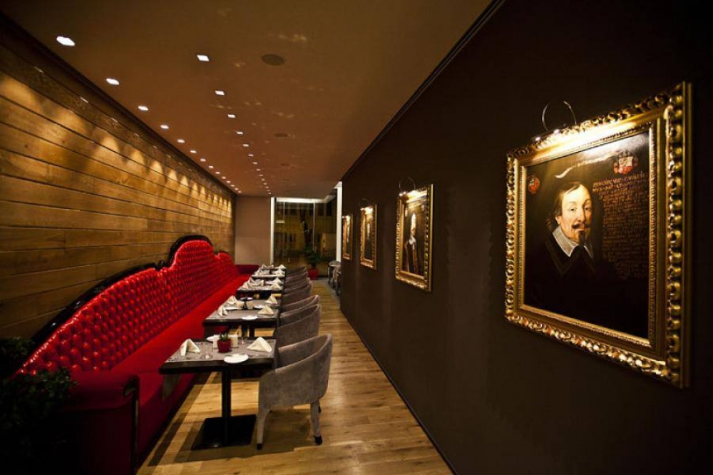 Вкусен обяд в Red Canape