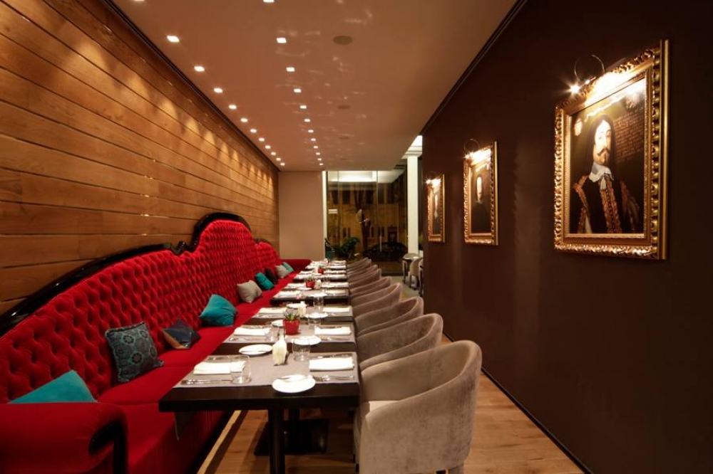 Вкусен обяд в Red Canape