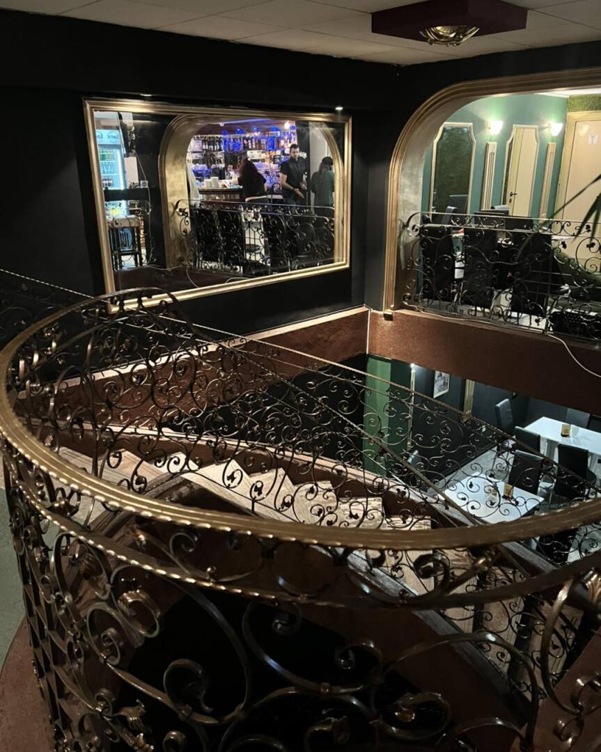 Запознайте се с Flame’s bar отвътре