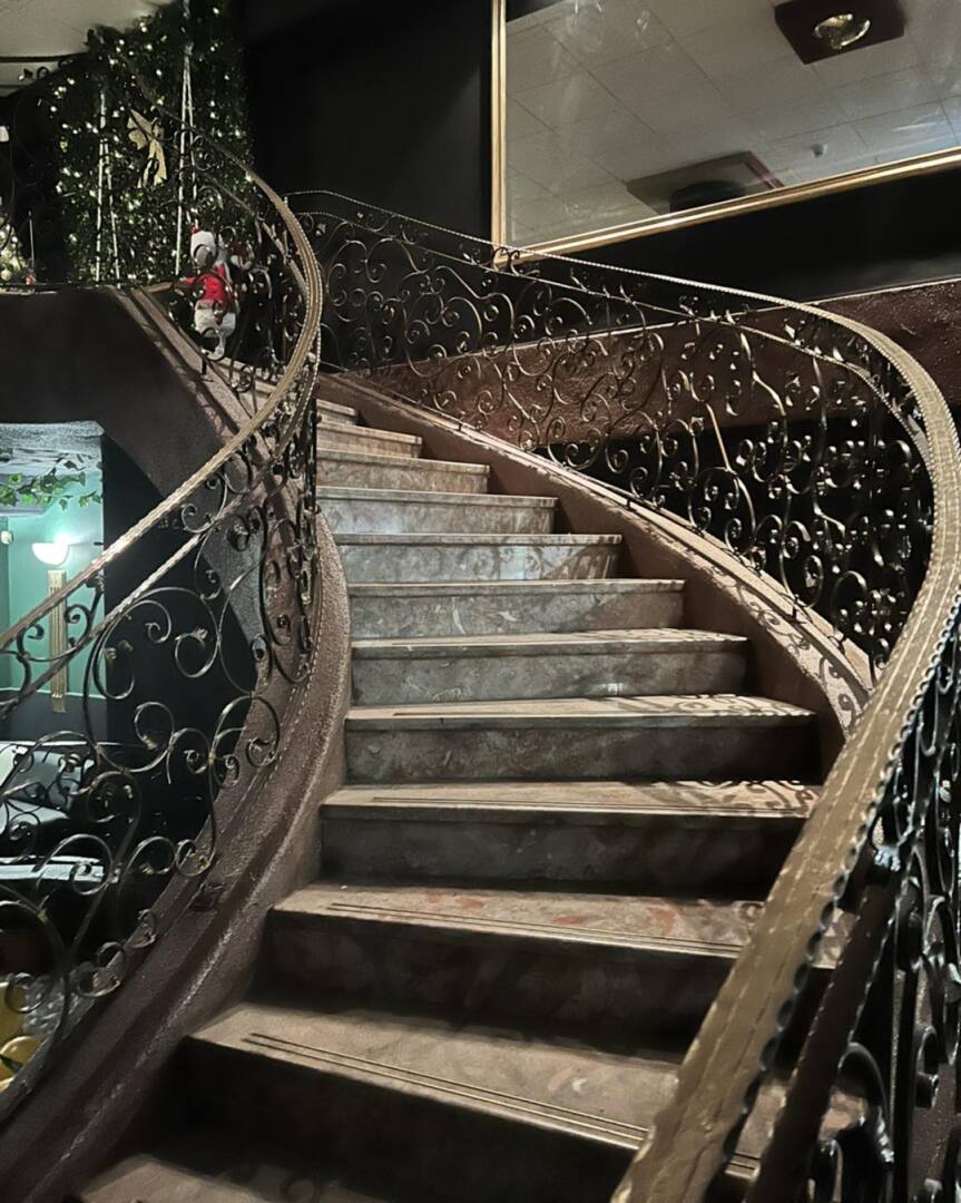 Запознайте се с Flame’s bar отвътре