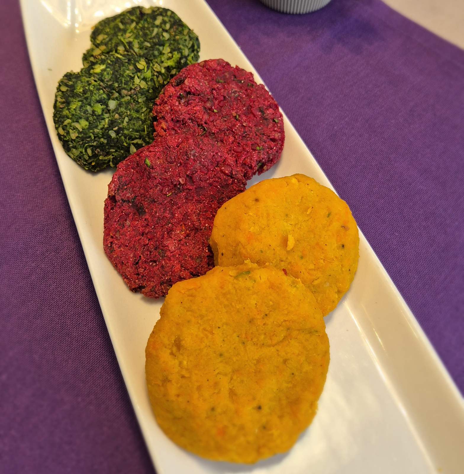 image-ВЕДЖИ КЮФТЕНЦА ВЪРХУ ВЕГАН МАЙОНЕЗА