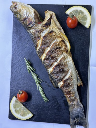 ЛАВРАК НА БАРБЕКЮ